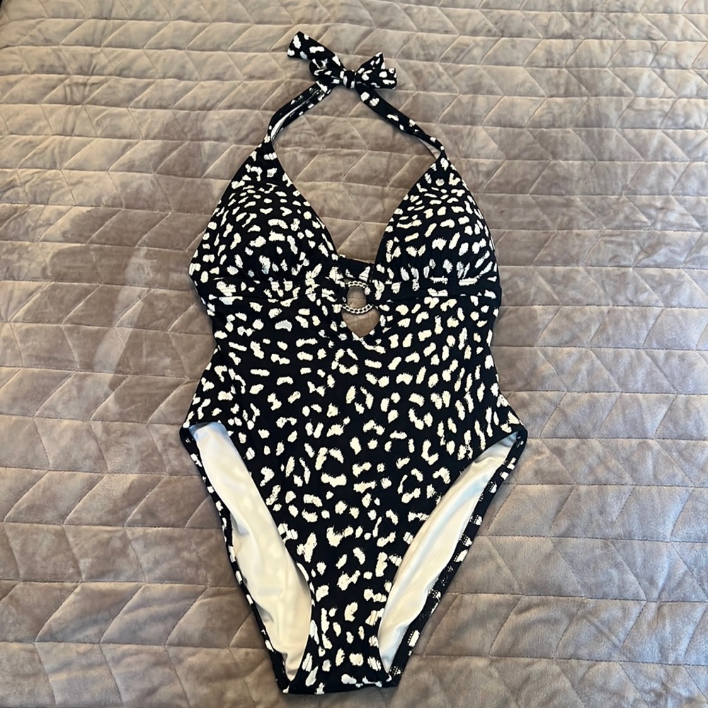Michael Kors One Piece Black & White Swimsuit Size 8